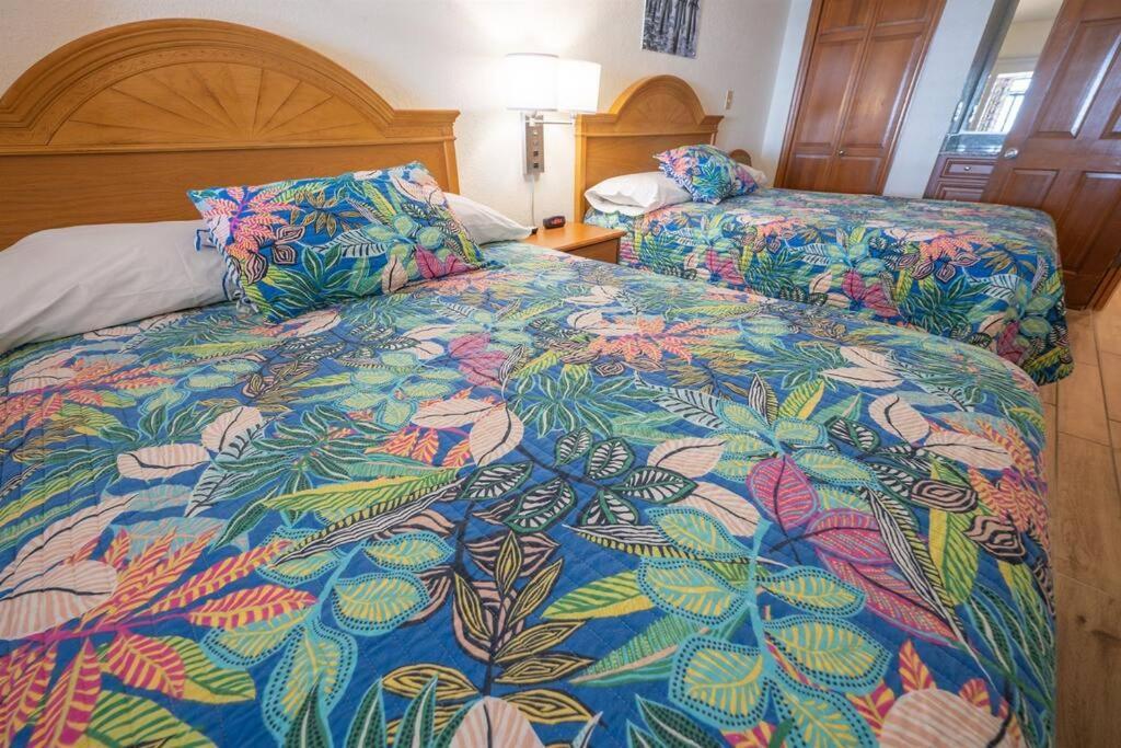 New Remodeled Direct Oceanfront Views Beach Cove Myrtle Beach Buitenkant foto