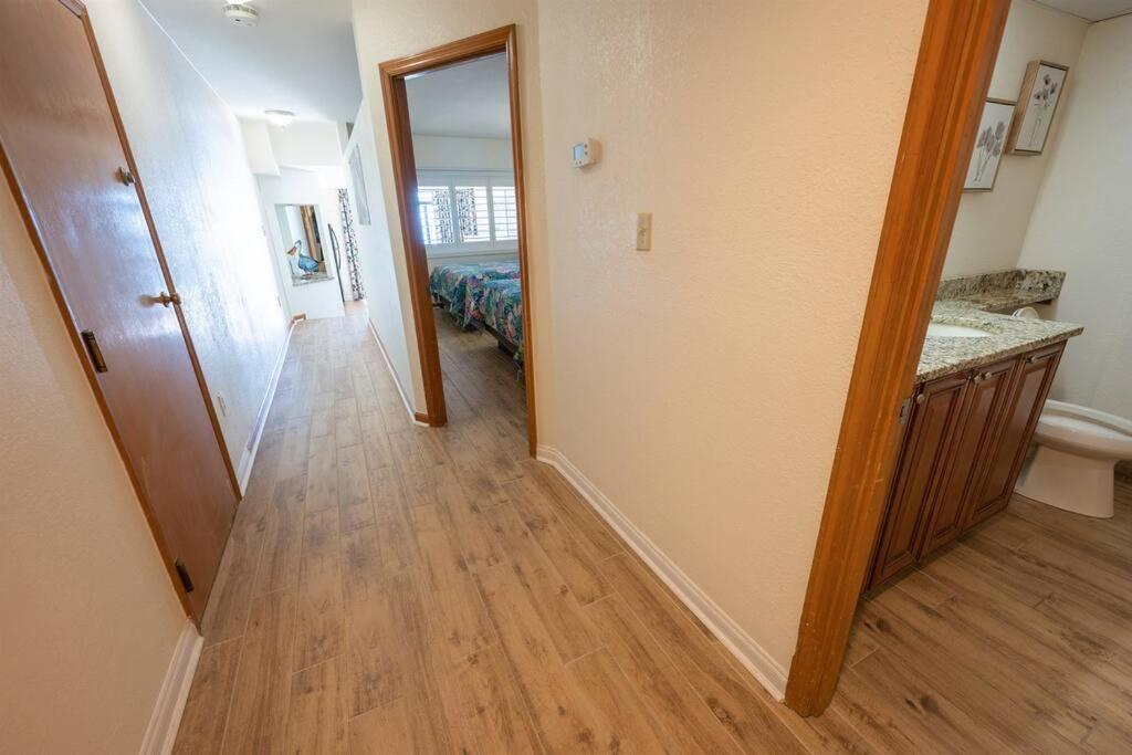 New Remodeled Direct Oceanfront Views Beach Cove Myrtle Beach Buitenkant foto