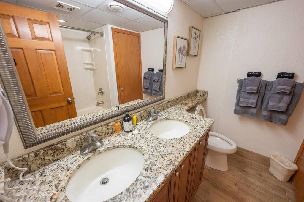 New Remodeled Direct Oceanfront Views Beach Cove Myrtle Beach Buitenkant foto