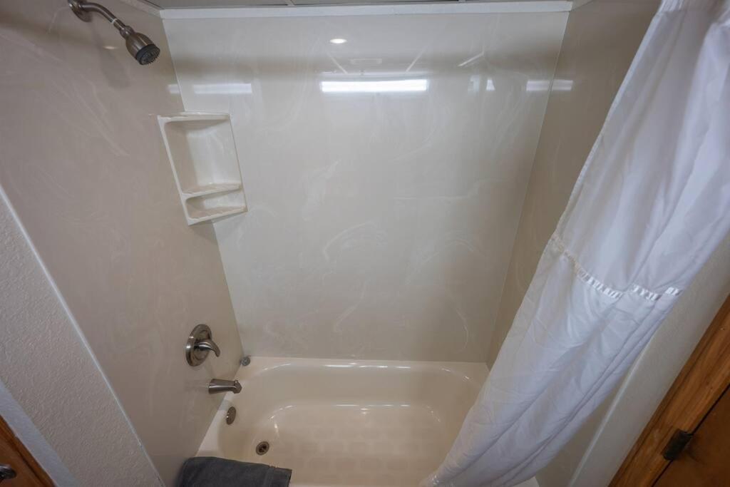 New Remodeled Direct Oceanfront Views Beach Cove Myrtle Beach Buitenkant foto
