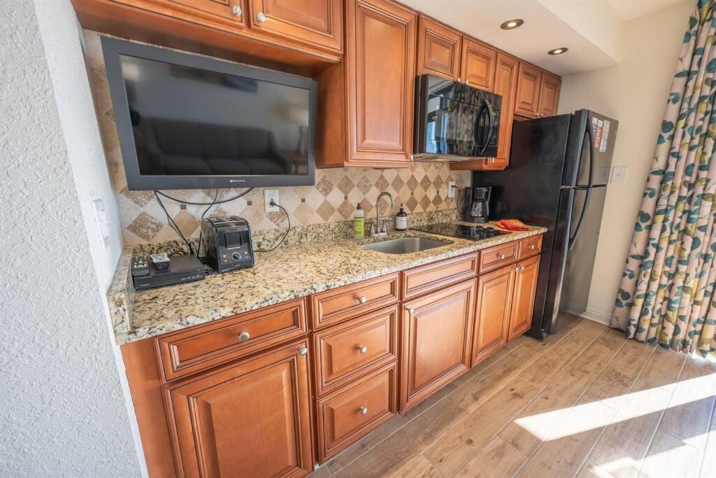 New Remodeled Direct Oceanfront Views Beach Cove Myrtle Beach Buitenkant foto